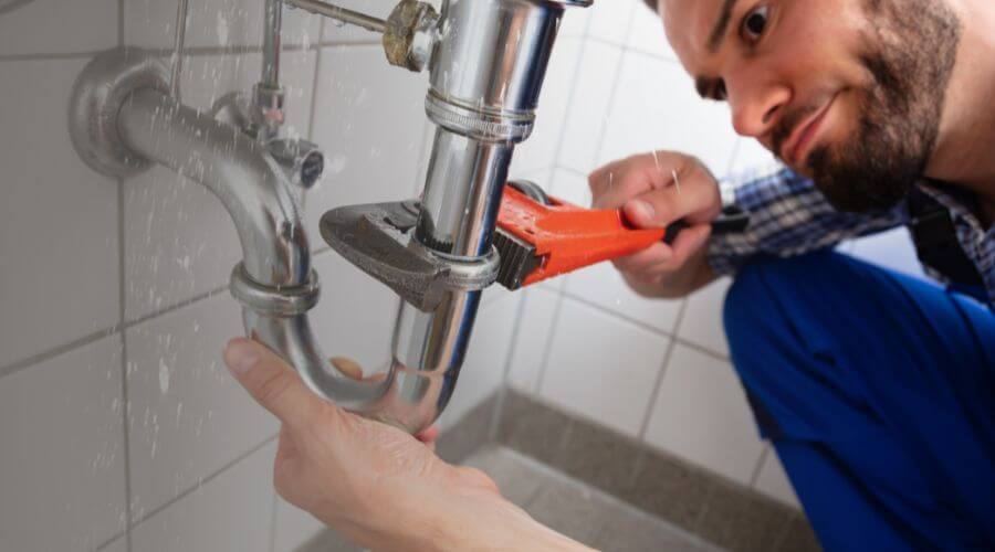 Professional same day plumber services in Hudson, IA